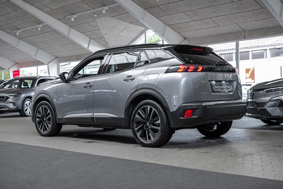 Peugeot e-2008 50 GT Sky 5d