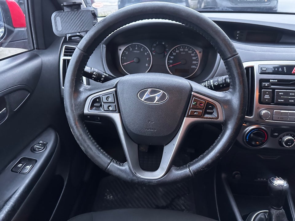 Hyundai i20 1,25 Classic 5d