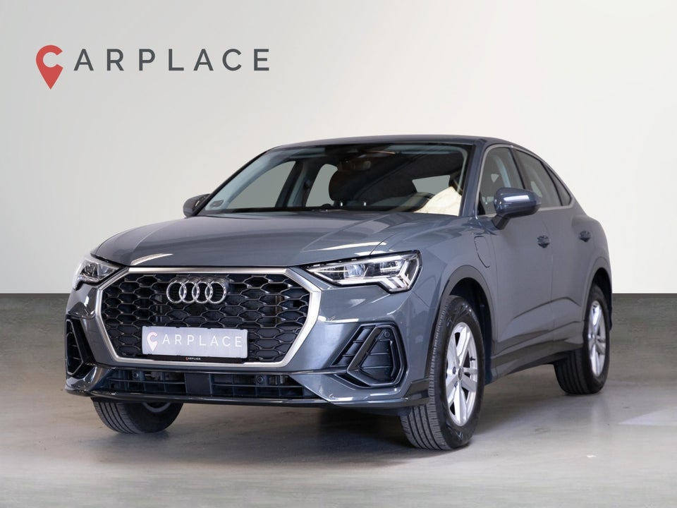 Audi Q3 45 TFSi e Attitude plus Sportback S-tr. 5d