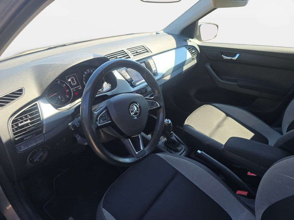 Skoda Fabia 1,0 TSi 110 Ambition Combi DSG 5d