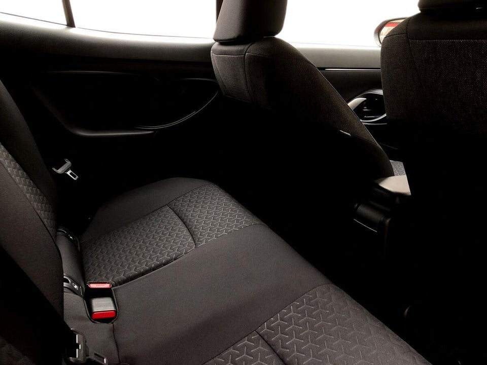 Toyota Yaris Cross 1,5 Hybrid Active Tech e-CVT 5d