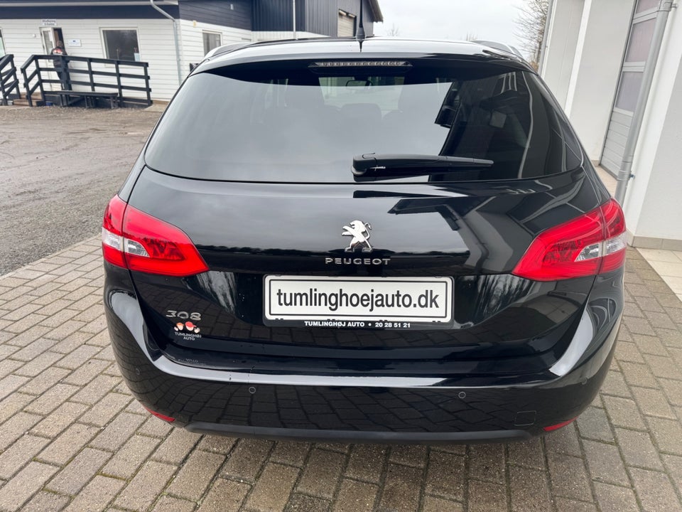 Peugeot 308 1,5 BlueHDi 130 Allure Grand SW 5d