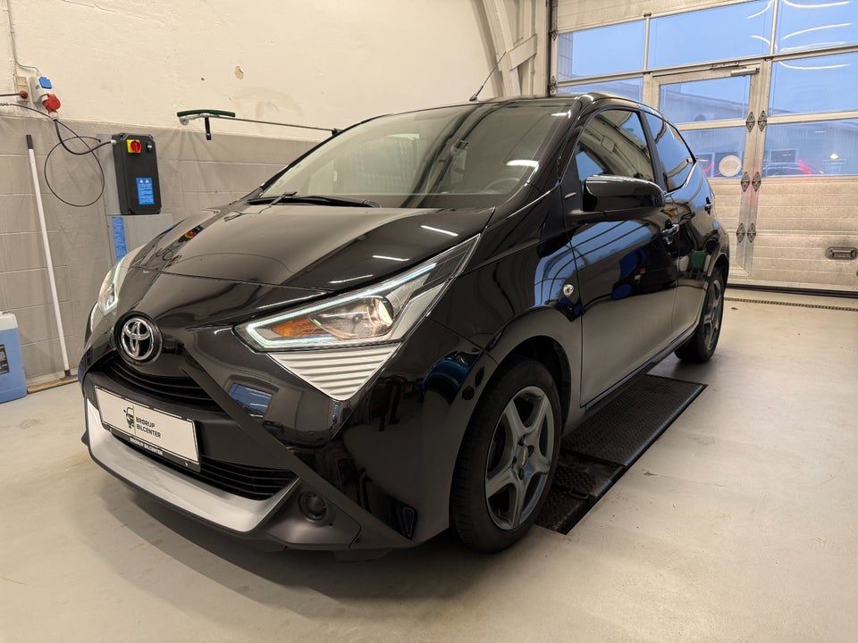Toyota Aygo 1,0 VVT-i x-pression 5d
