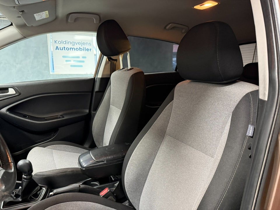 Hyundai i20 1,25 Active 5d