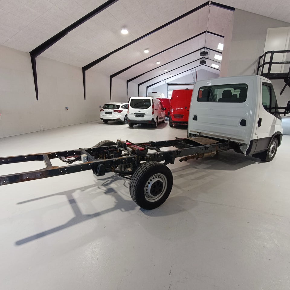 Iveco Daily 3,0 35C18 4100mm Lad AG8 2d