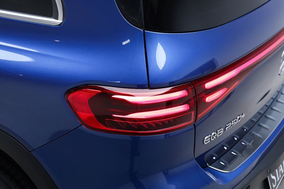 Mercedes EQB250+ AMG Premium 7prs 5d