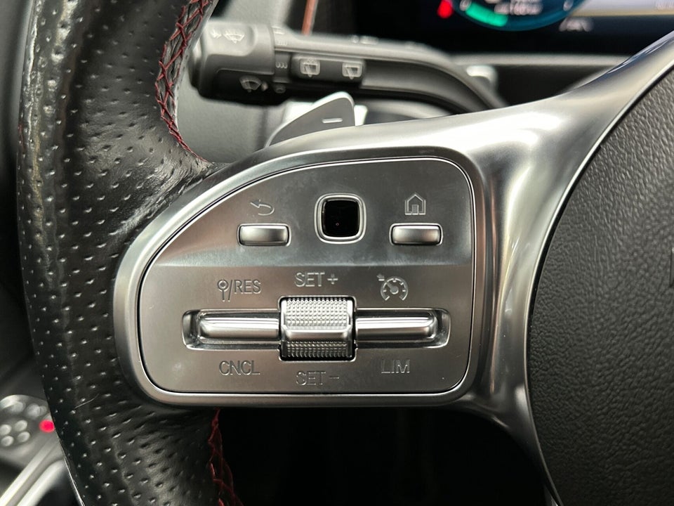 Mercedes EQB350 AMG Line 4Matic 5d