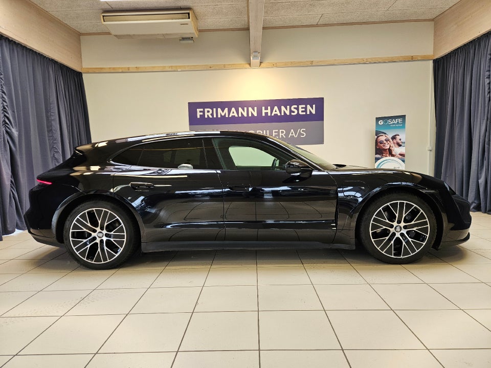 Porsche Taycan Performance+ Sport Turismo 5d