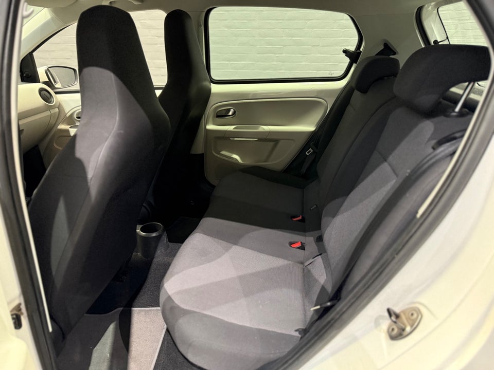 VW Up! 1,0 60 Move Up! BMT 5d