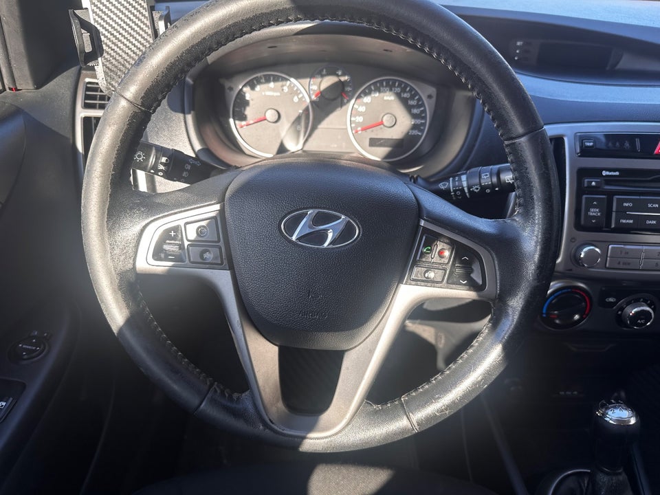 Hyundai i20 1,25 Classic 5d