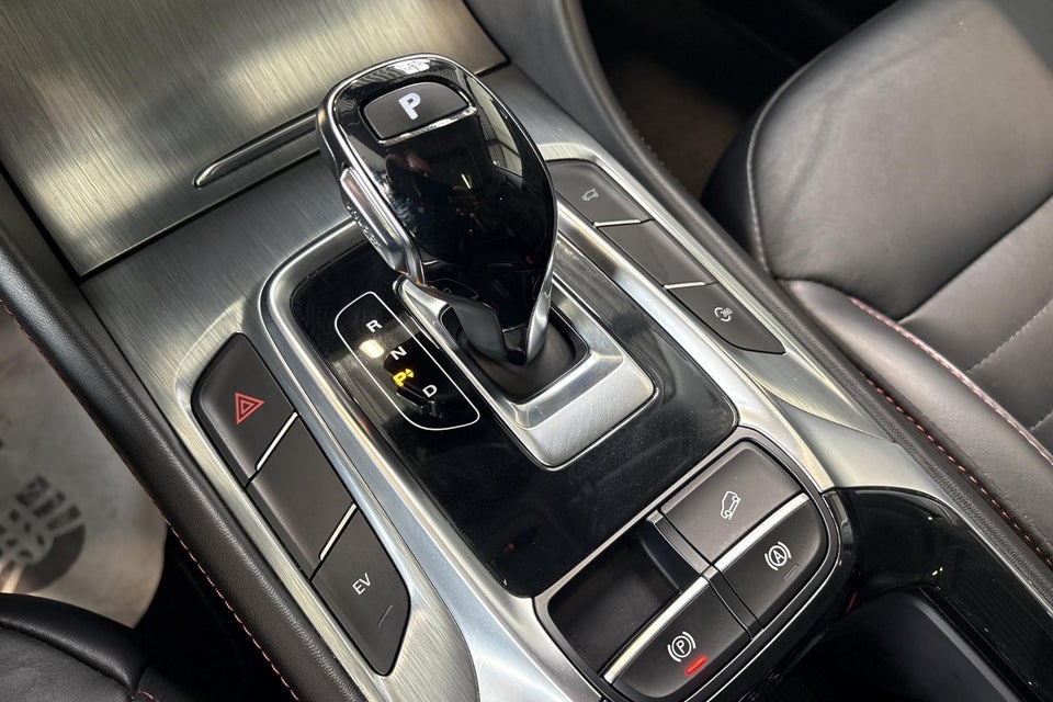 MG EHS 1,5 PHEV Luxury 5d