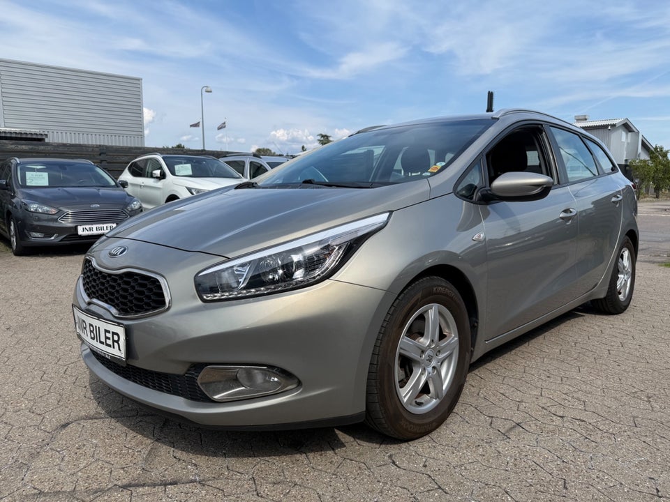 Kia Ceed 1,6 CRDi 128 Active SW 5d