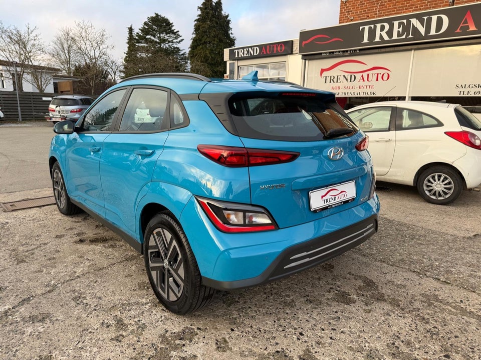 Hyundai Kona 39 EV Select 5d