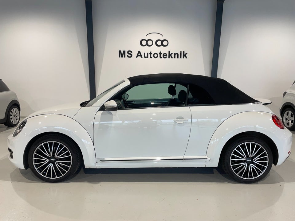 VW The Beetle 1,2 TSi 105 Design Cabriolet 2d
