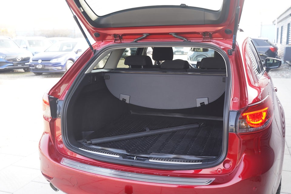 Mazda 6 2,0 SkyActiv-G 165 Premium stc. aut. 5d