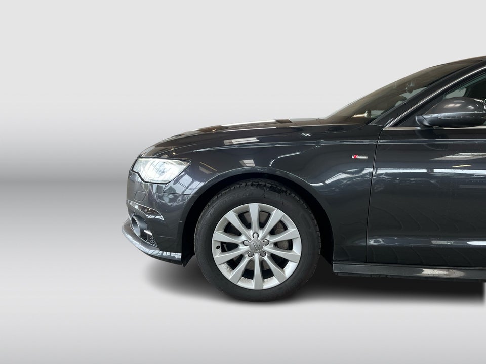 Audi A6 3,0 TDi 218 S-line Avant S-tr. 5d