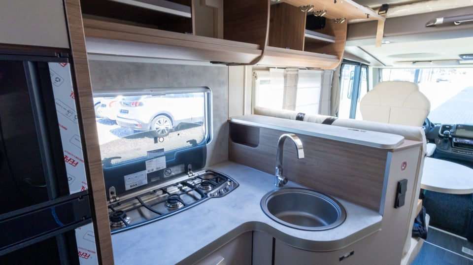 Fiat Knaus 2,2 Live I 700 MEG aut. 3d