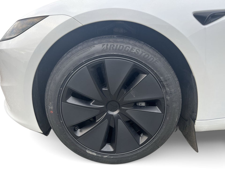 Tesla Model 3 Long Range AWD 4d