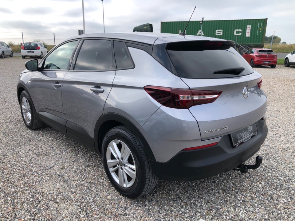 Opel Grandland X 1,5 CDTi 130 Enjoy aut. 5d