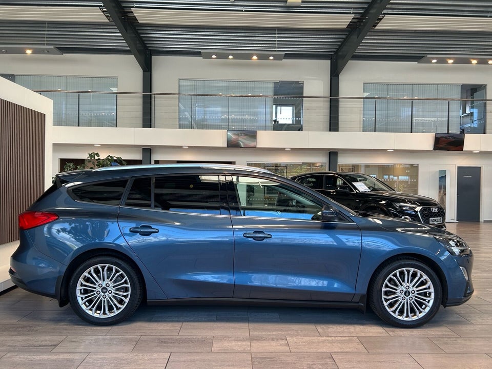Ford Focus 1,0 EcoBoost Titanium stc. 5d