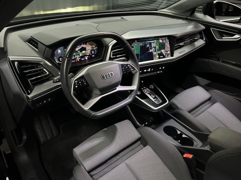 Audi Q4 e-tron 45 S-line 5d