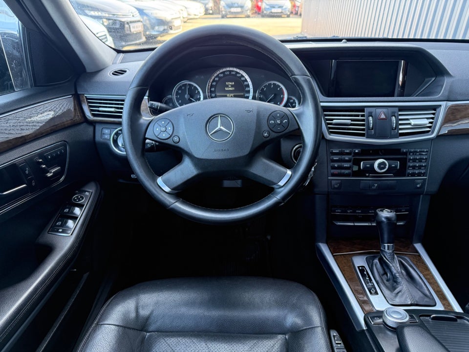 Mercedes E200 2,2 CDi stc. aut. BE 5d