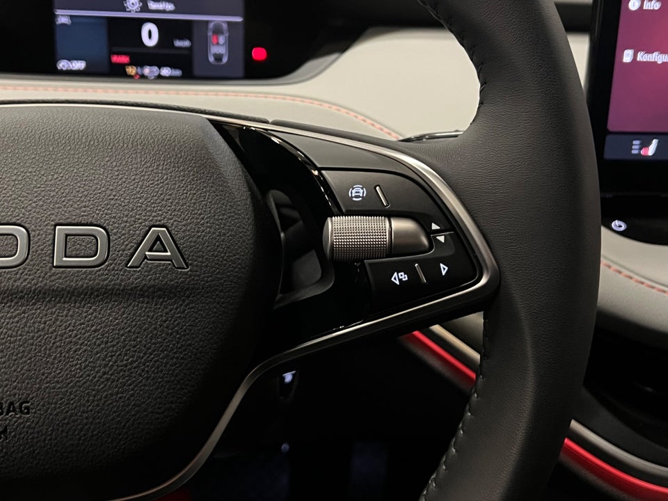 Skoda Enyaq 85 iV Premium 5d