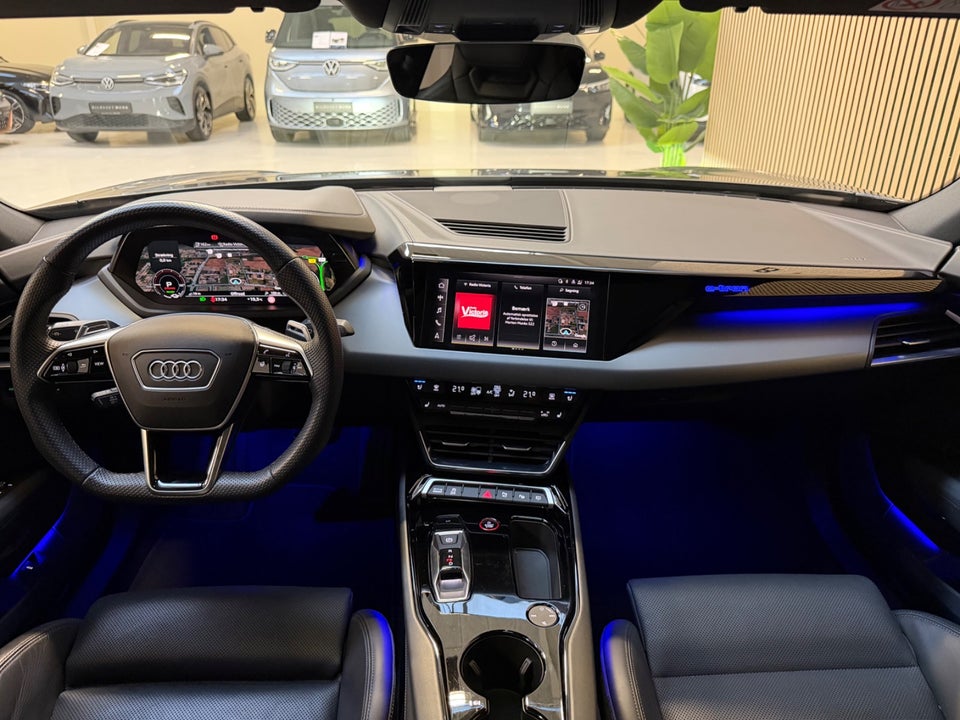 Audi e-tron GT pro quattro 4d