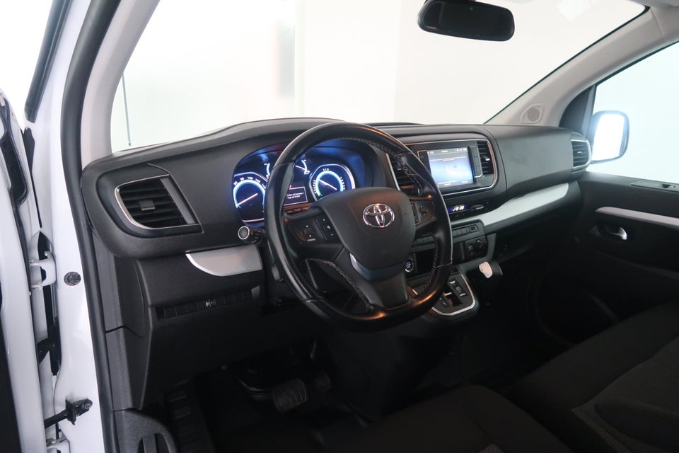 Toyota ProAce Verso 75 Long Shuttle 5d