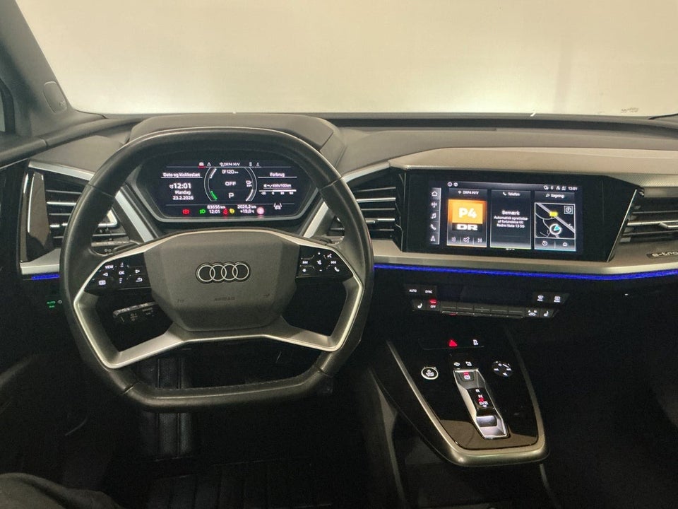 Audi Q4 e-tron 45 S-line quattro 5d