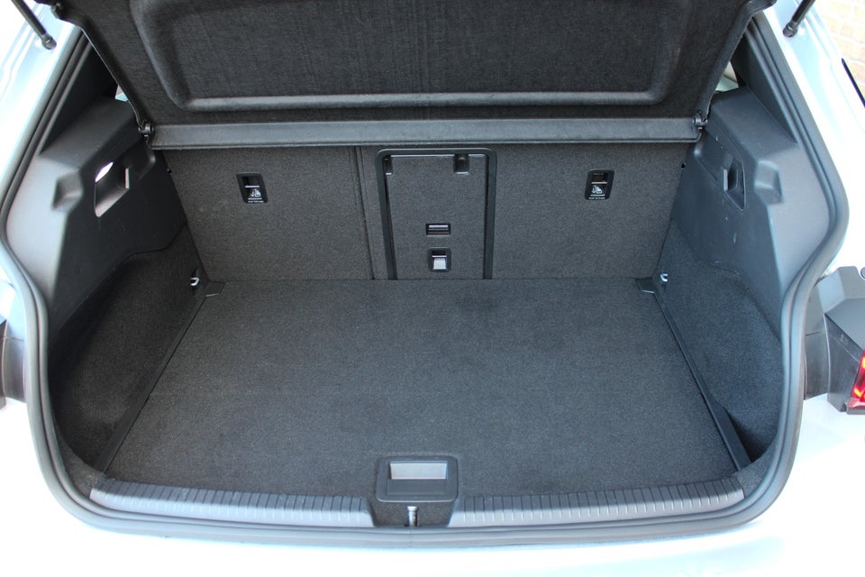 Cupra Born 77 e-Boost Dinamica 5d