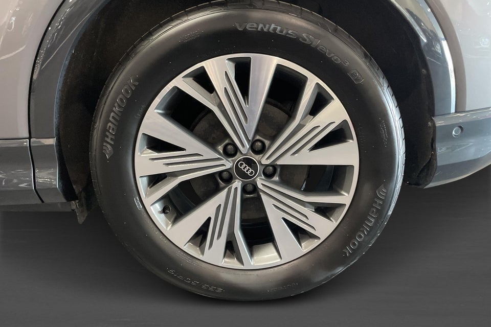 Audi Q4 e-tron 50 Attitude Sportback quattro 5d