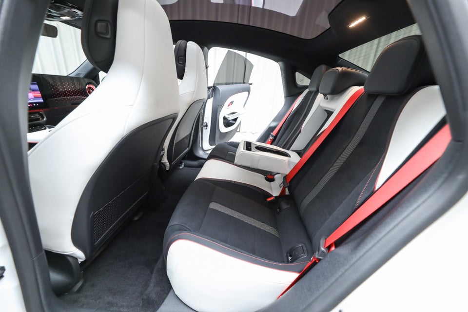 Mercedes CLA250+ EQ AMG Premium 4d