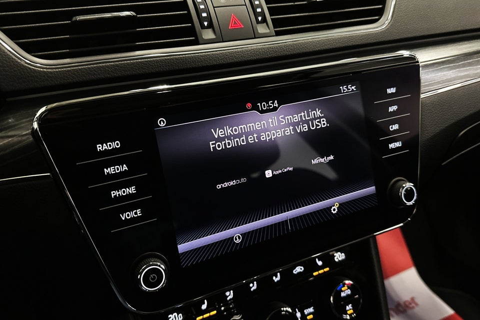 Skoda Superb 2,0 TSi 190 Business Executive Combi DSG 5d