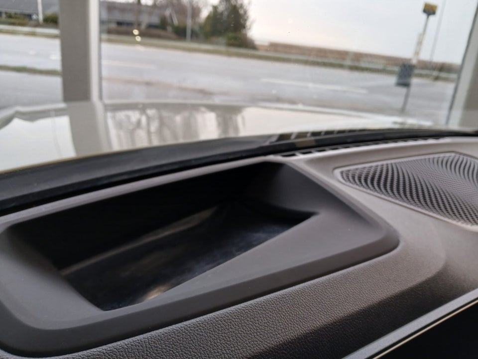 BMW 330e 2,0 M-Sport+ aut. 4d