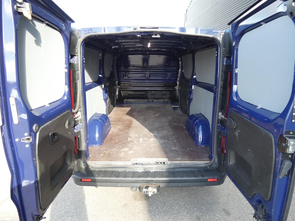 Renault Trafic 2,0 dCi 130 L2H1 Tekno