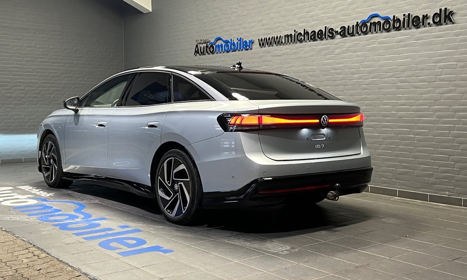 VW ID.7 77 Pro Business Premium 5d