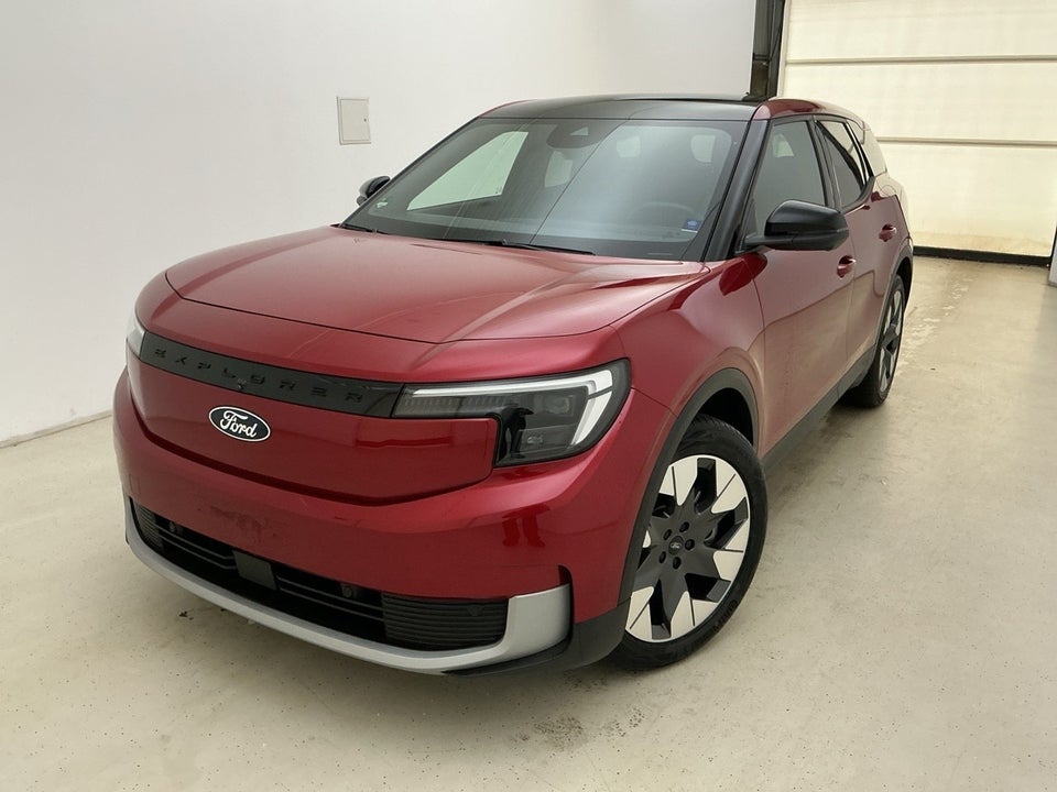 Ford Explorer 77 Premium Extended Range 5d