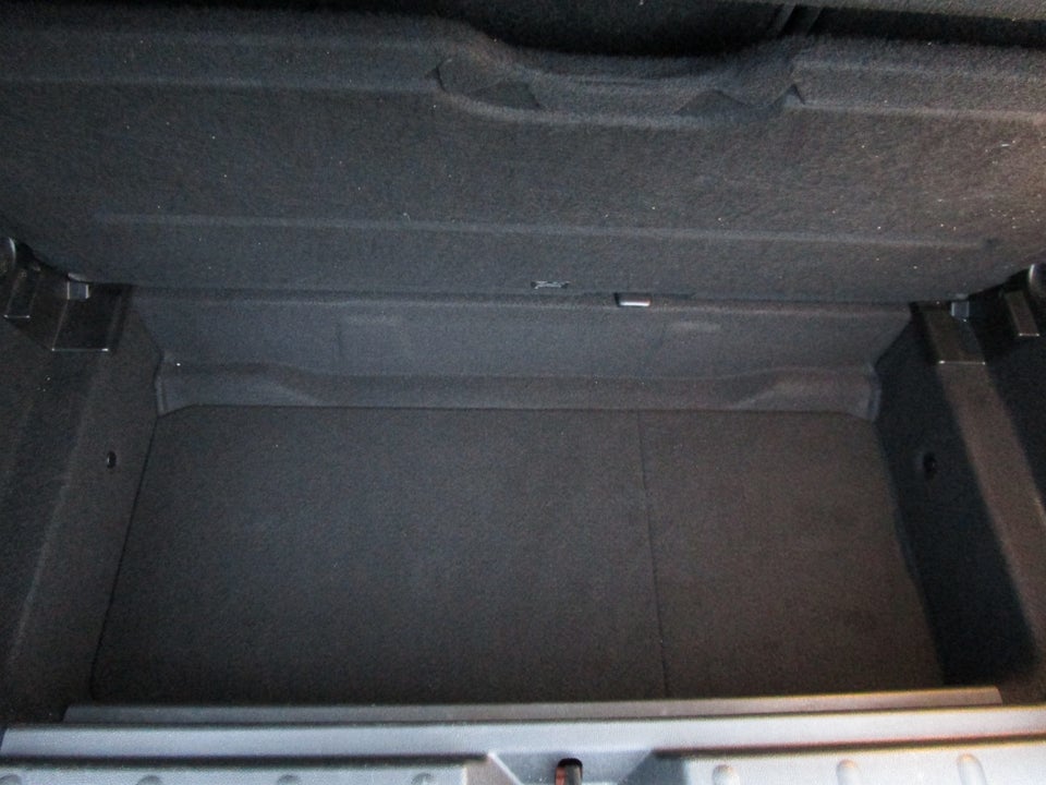 MINI Cooper 1,5 Essential 3d