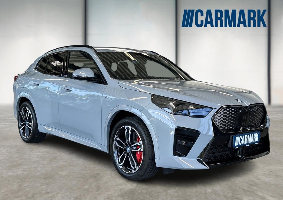 BMW iX2 eDrive20 M-Sport Pro 5d