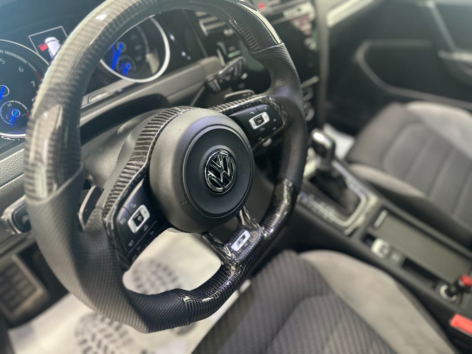 VW Golf VII 2,0 R DSG 4Motion BMT 5d