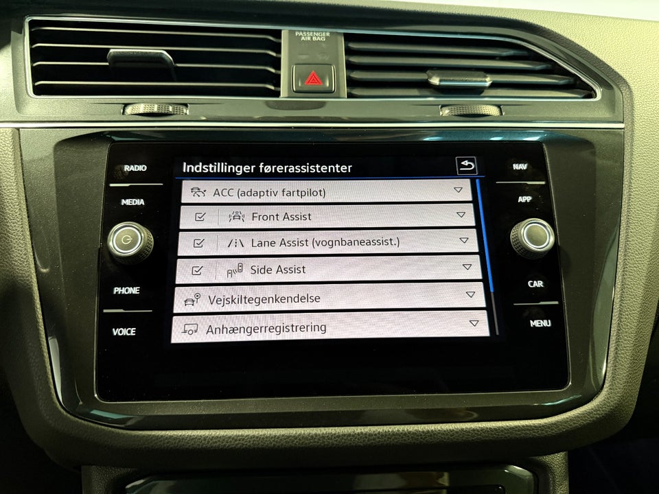 VW Tiguan 1,4 eHybrid Elegance DSG 5d