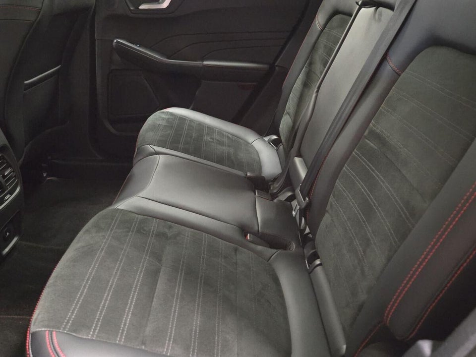 Ford Kuga 2,5 PHEV ST-Line X CVT 5d