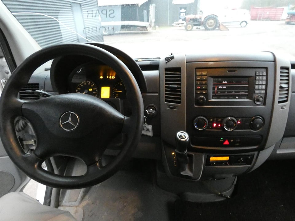 Mercedes Sprinter 316 2,2 CDi R2 Kassevogn aut. 5d