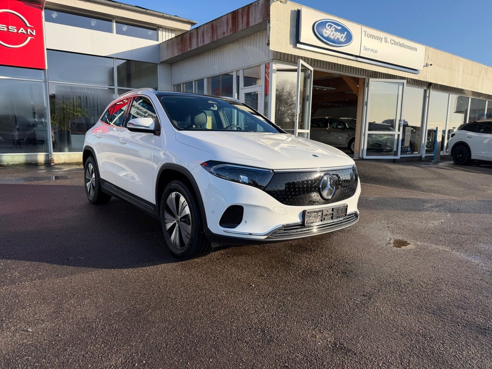 Mercedes EQA250+ Progressive 5d