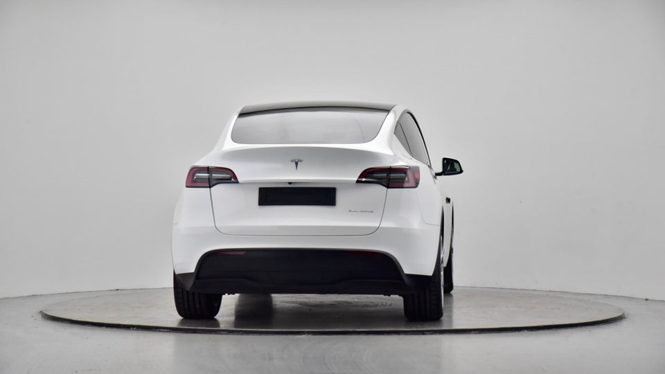 Tesla Model Y Long Range AWD 5d