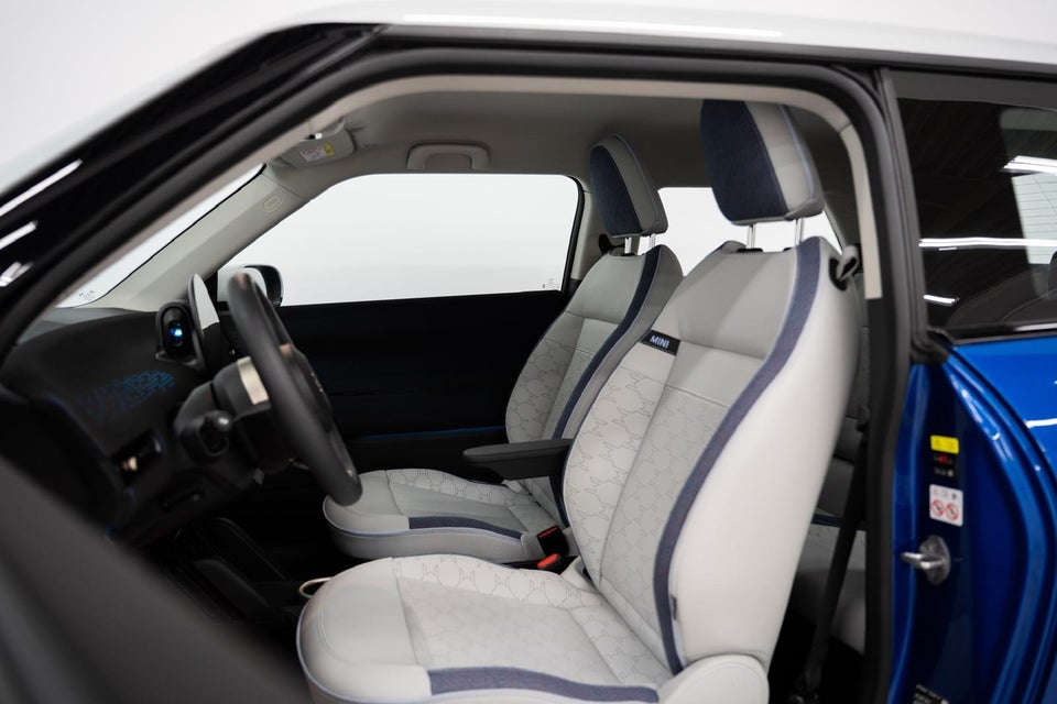 MINI Cooper E Classic Trim S 3d