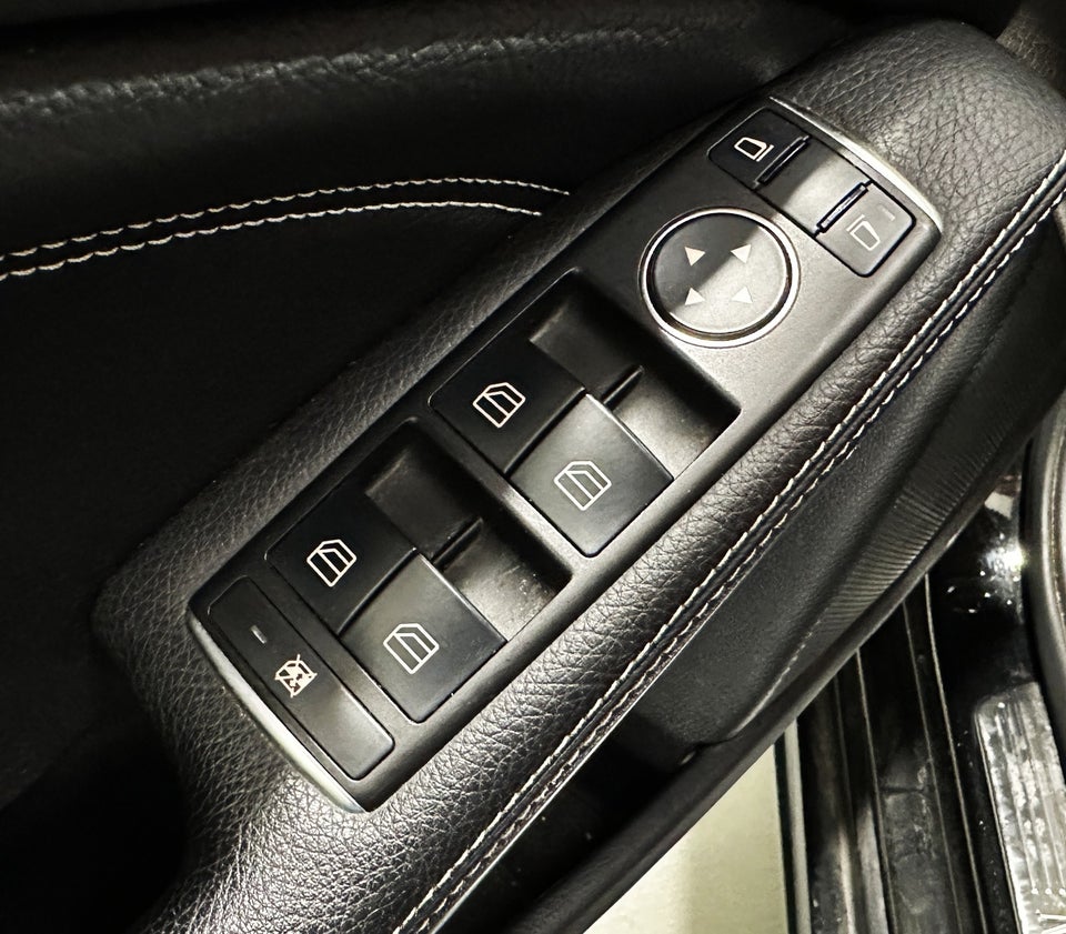 Mercedes A180 d 1,5 Urban 5d