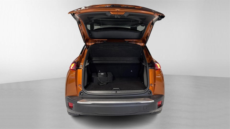 Peugeot e-2008 50 GT 5d