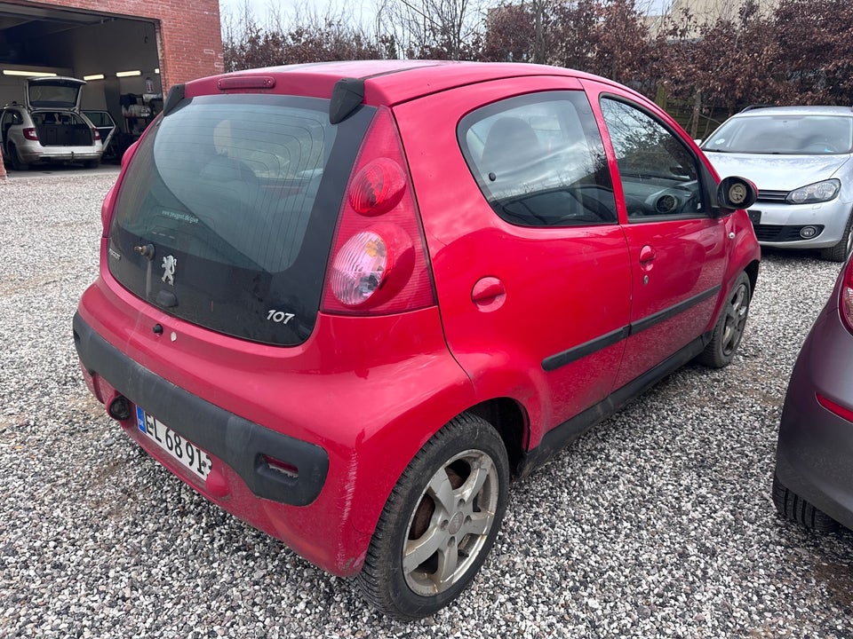 Peugeot 107 1,0 Comfort 5d